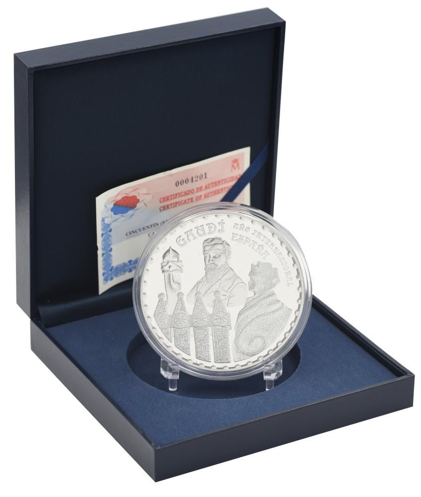 Коллекционная монета Испания 50 евро 2002 Серебро Proof Барселона Антонио Гауди Храм Святого Семейства Ag 925° 168,75 г (15387313)