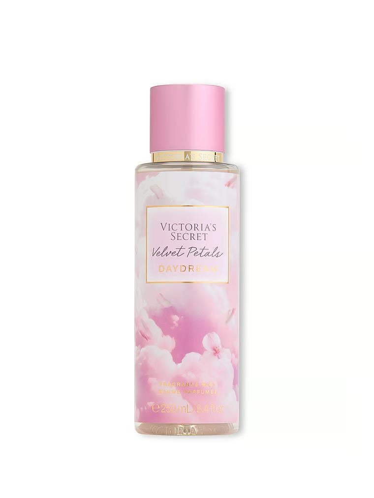 Спрей для тела Victoria's Secret Velvet Petals Daydream Fragrance Mist 250 мл (26850503)