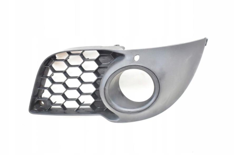 Решетка бампера AVTM Mitsubishi Lancer X 12 правая с отверстиями для противотуманок (4822 998)
