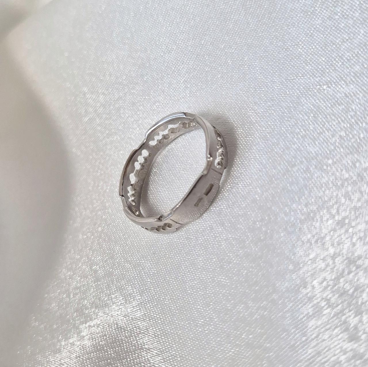 Каблучка без каменів леза 19 срібло 925 проби родоване 2,75 г р. 19 (1448r) - фото 5