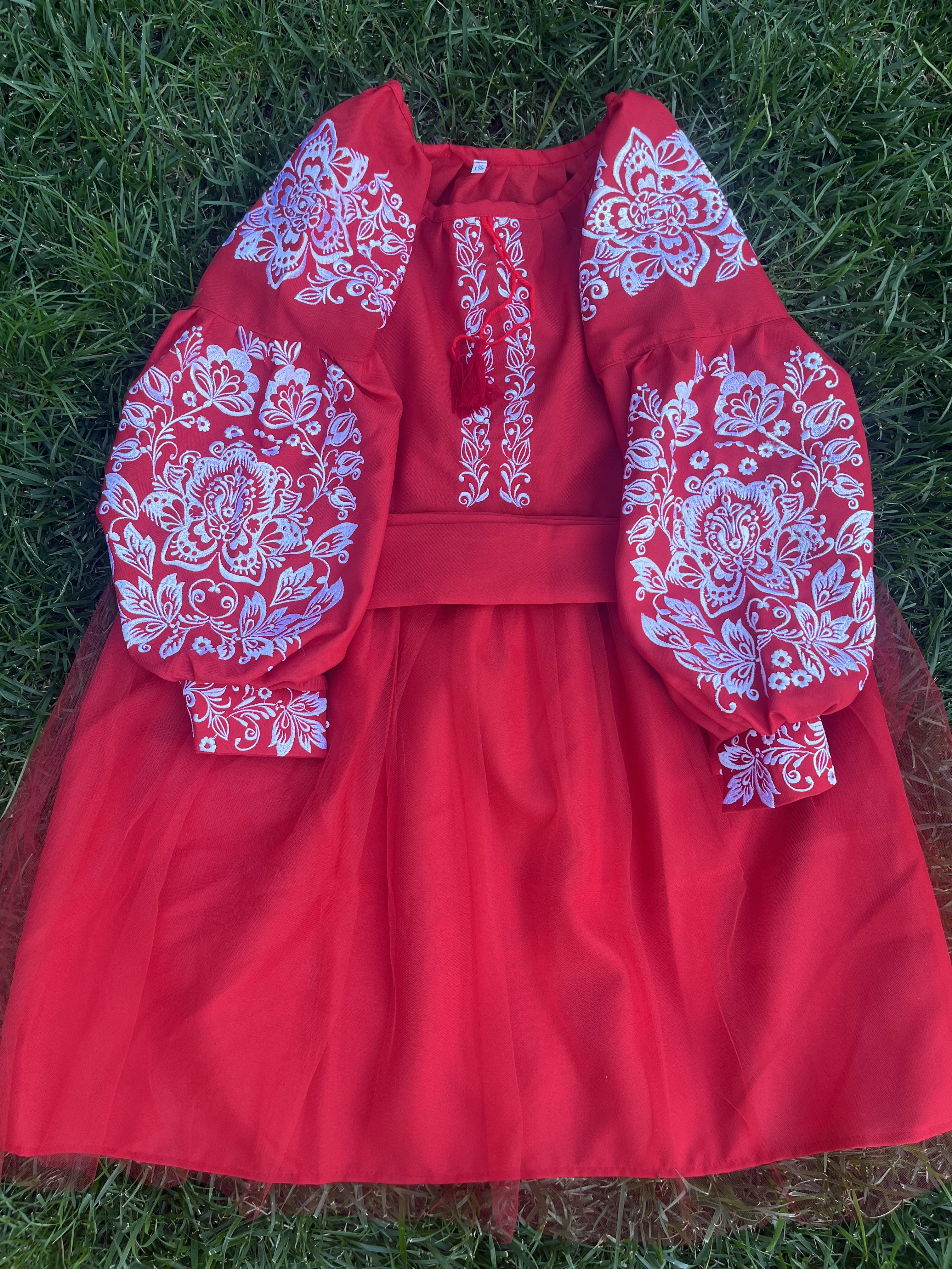 Сукня вишиванка для дівчаток Пишна 128 см Червоний - фото 2 Сукня вишиванка для дівчаток Пишна 128 см Червоний - фото 2