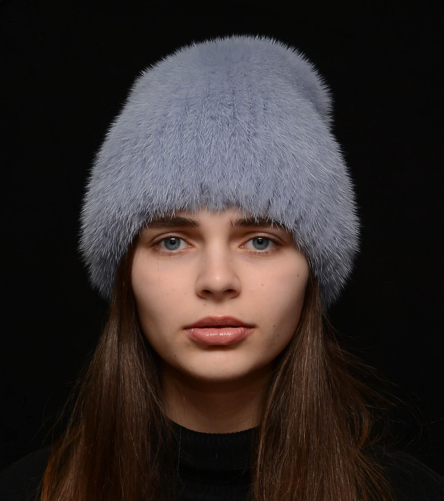 Зимняя шапка-кубанка из вязаной норки Меховой стиль Хвост натуральный мех M-L Лаванда (109/К)