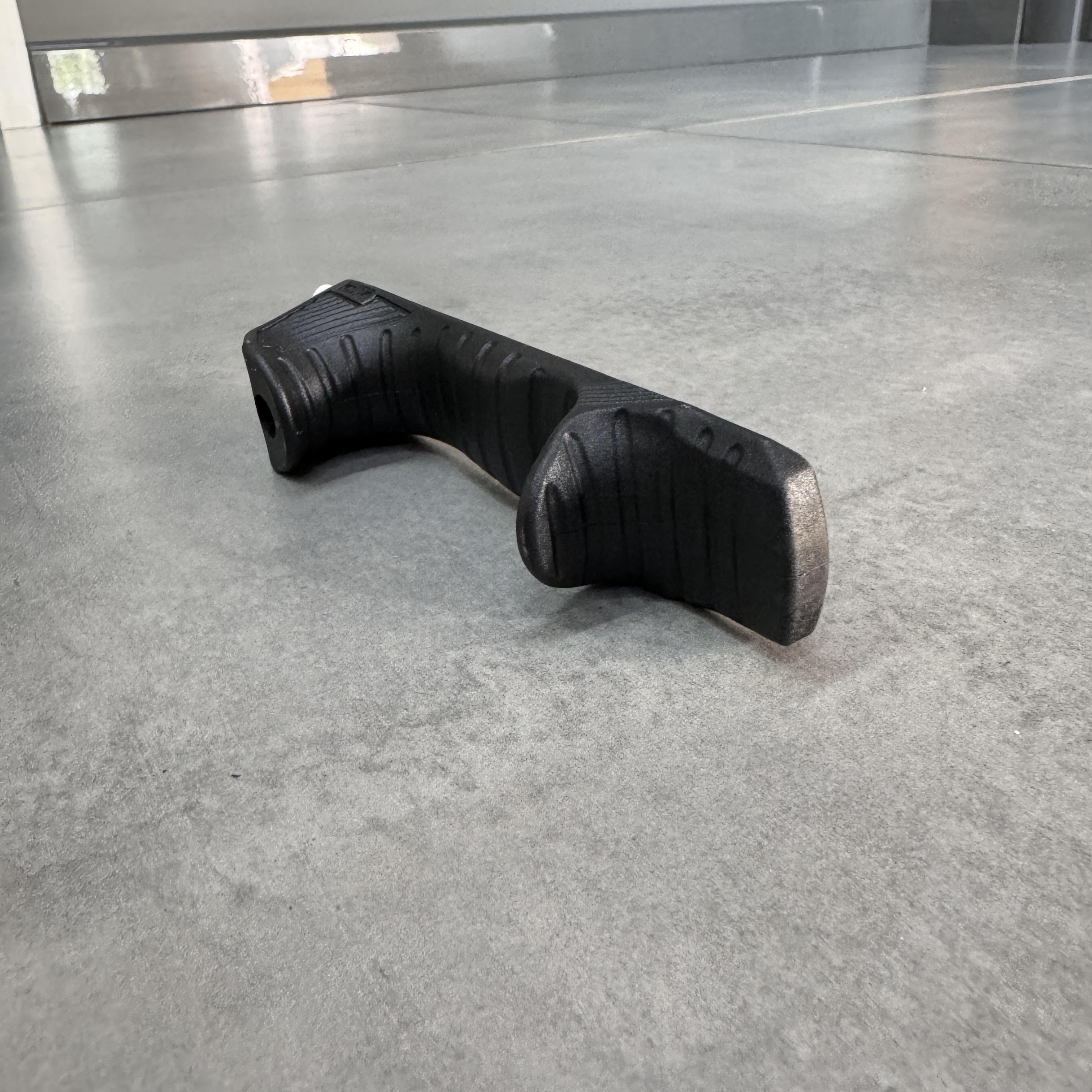 Рукоятка переноски огня DLG TACTICAL DLG-169 горизонтальная на M-LOK с гнездом для QD-антабки Черный (246055) - фото 6 Рукоятка переноски огня DLG TACTICAL DLG-169 горизонтальная на M-LOK с гнездом для QD-антабки Черный (246055) - фото 6