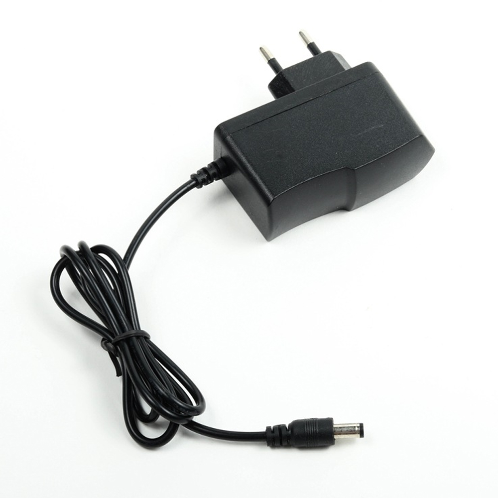 Адаптер питания импульсный M0500502A1 5В 0,5А 2,5 Вт 3,5/1,35 (YUT_V6483)