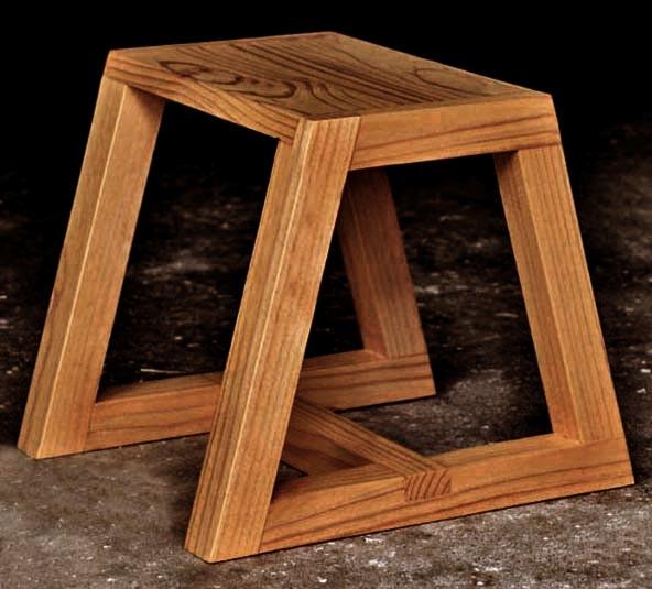 Стульчик из дерева Синюха Сиена (ТАБ-003205) Стульчик из дерева Синюха Сиена (ТАБ-003205)