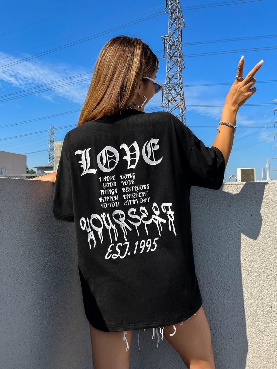 Футболка жіноча з принтом Pin-000-193 повсякденна XL Чорний (2664087700) Футболка жіноча з принтом Pin-000-193 повсякденна XL Чорний (2664087700)