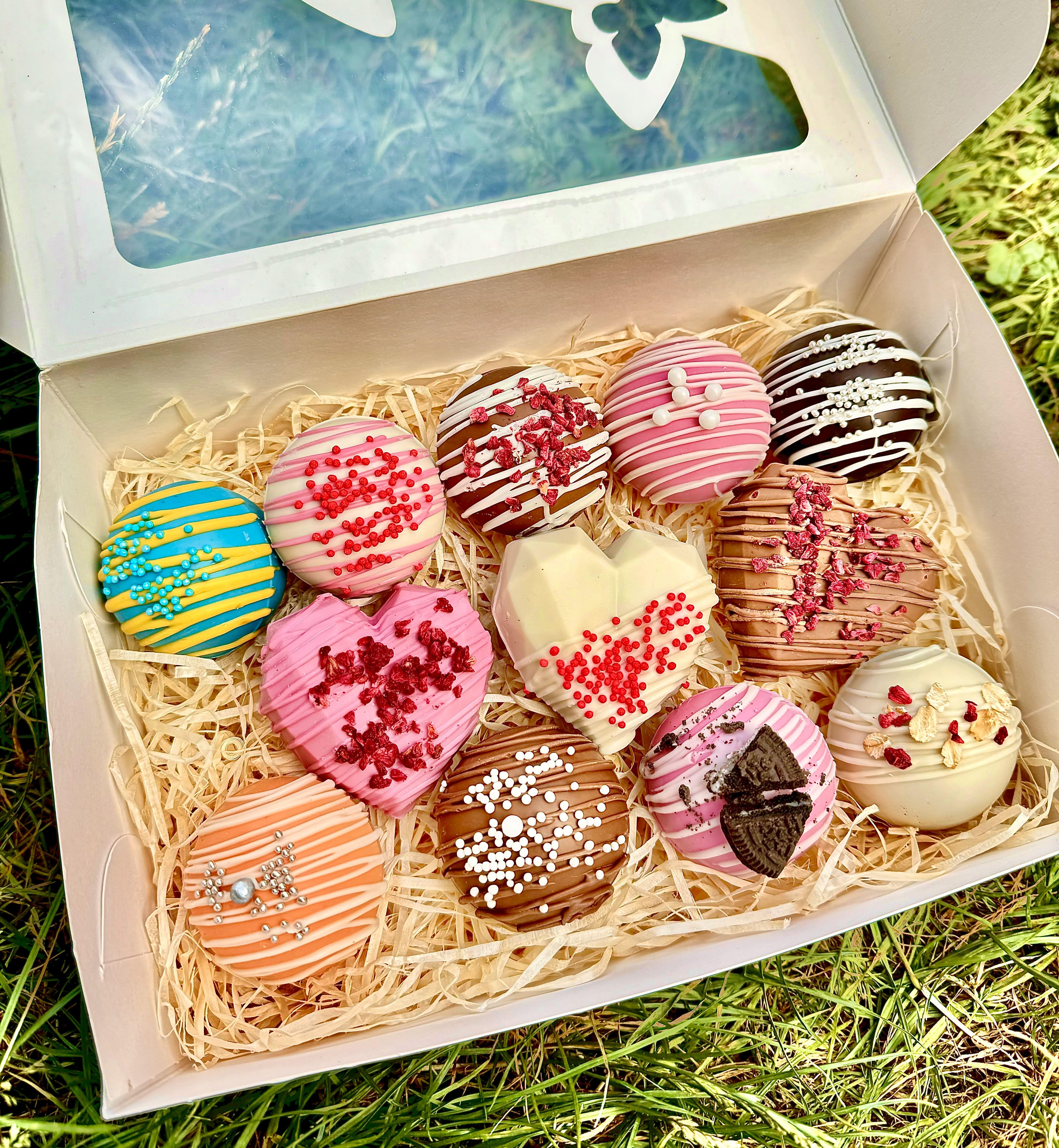 Подарочный набор какао-бомбочек Мега с какао/маршмеллоу/шариками Nesquik (id_184)