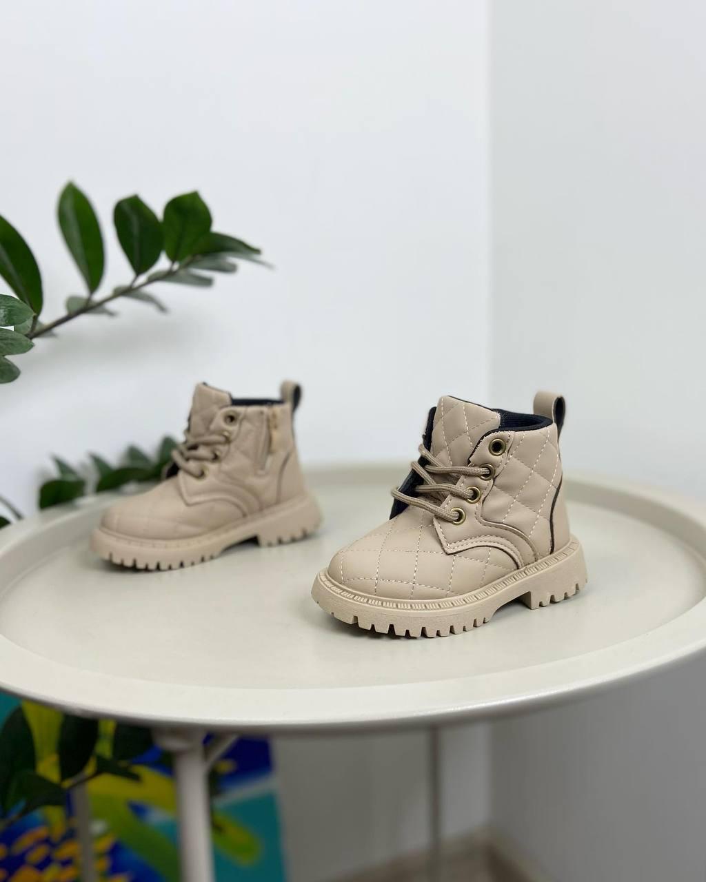 Ботинки детские осенние 1111 р. 21 Бежевый (23180548) - фото 4 Ботинки детские осенние 1111 р. 21 Бежевый (23180548) - фото 4