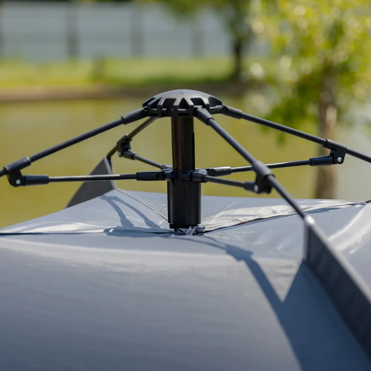 Палатка туристическая 2-местная автоматическая 200х200х140 см Серый (4bb7b1c3) - фото 11 Палатка туристическая 2-местная автоматическая 200х200х140 см Серый (4bb7b1c3) - фото 11