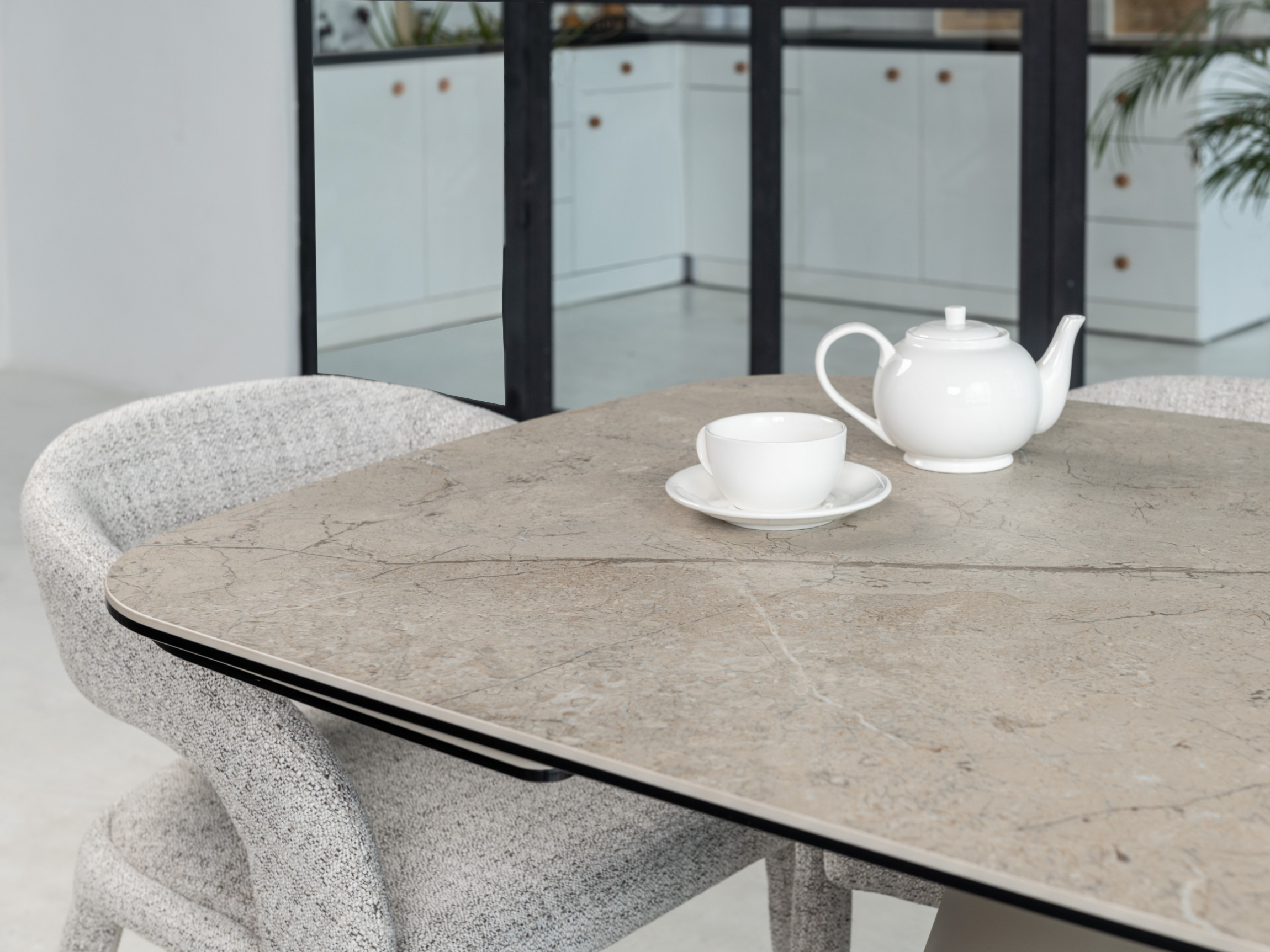 Стіл обідній розсувний Vetro Mebel Паріс 1600- 2400x900x760 мм Іджео беж/Бежевий (TМL-997) - фото 9 Стіл обідній розсувний Vetro Mebel Паріс 1600- 2400x900x760 мм Іджео беж/Бежевий (TМL-997) - фото 9