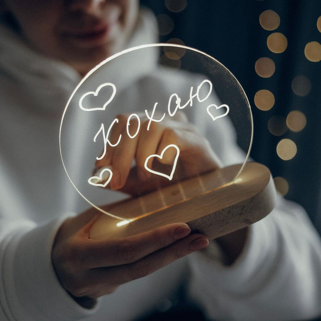 Нічник-планер акумуляторний круглий Drom із сенсорною кнопкою (1049) - фото 6 Нічник-планер акумуляторний круглий Drom із сенсорною кнопкою (1049) - фото 6