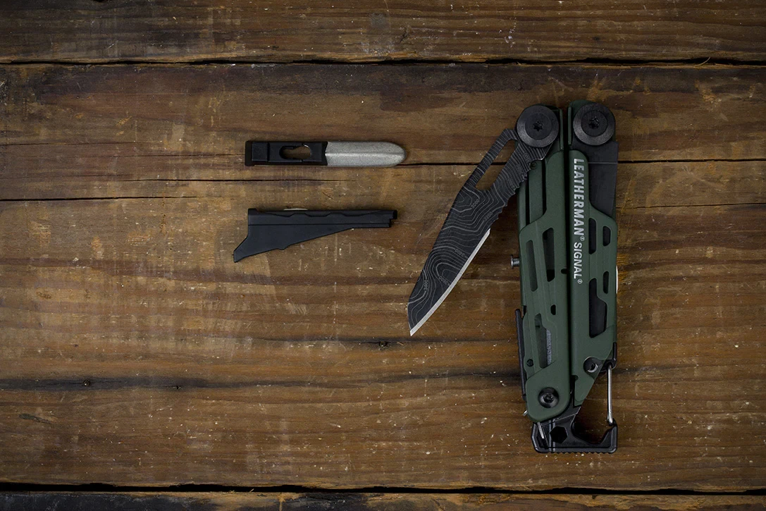 Мультитул Leatherman signal картонна коробка (26736388) - фото 3 Мультитул Leatherman signal картонна коробка (26736388) - фото 3