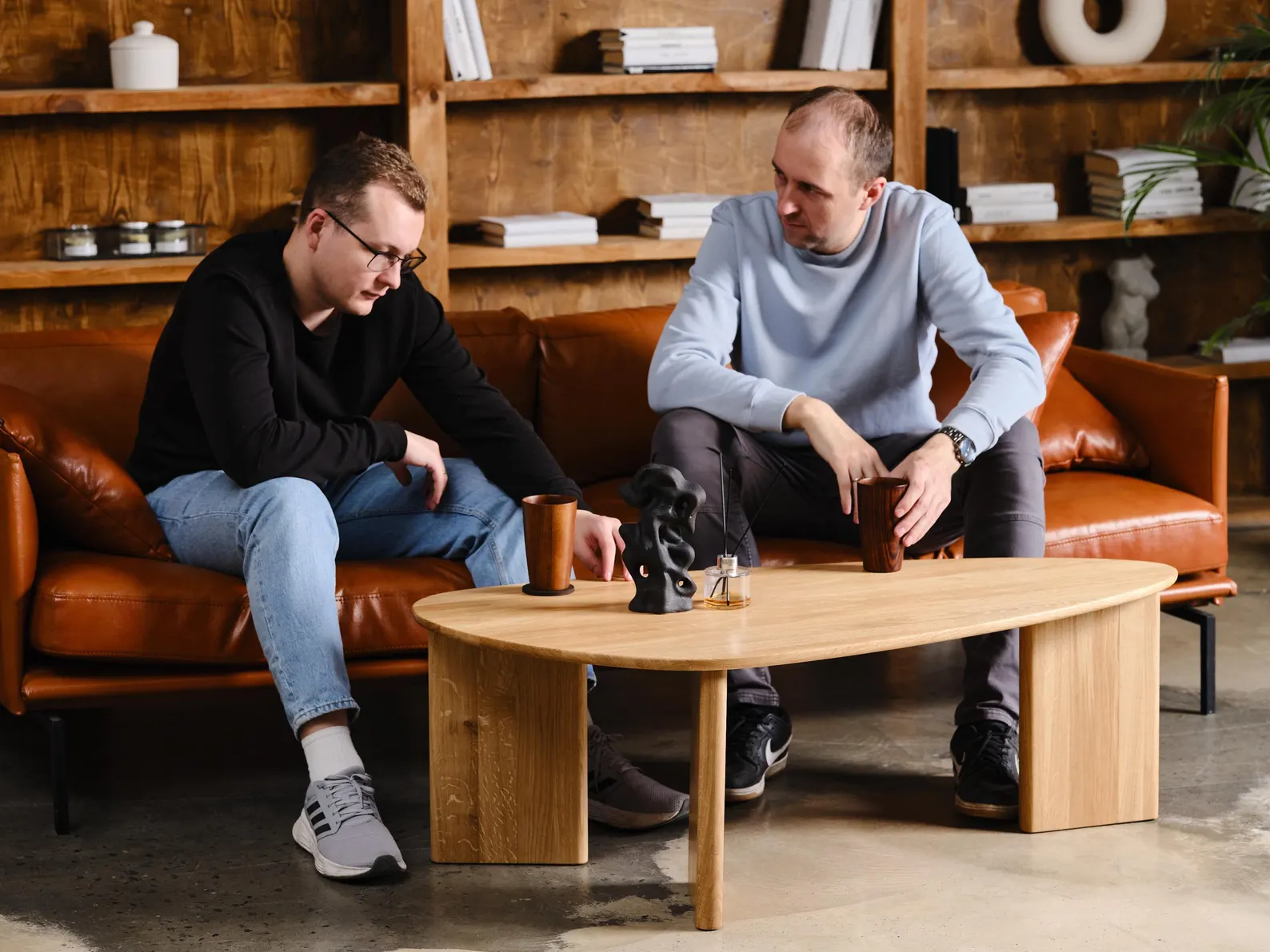 Журнальный столик Stone из массива дуба (28080053) - фото 3 Журнальный столик Stone из массива дуба (28080053) - фото 3