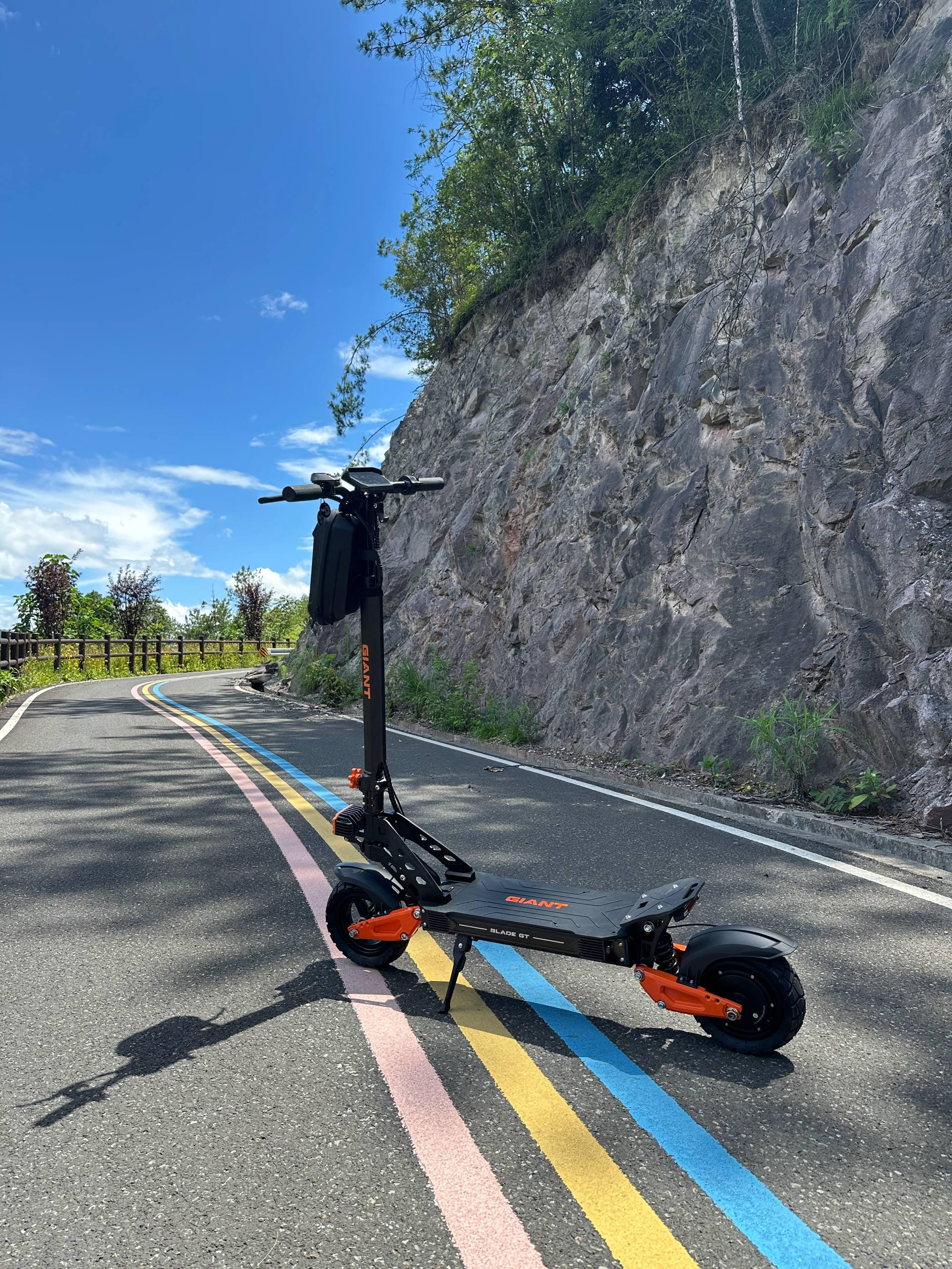 Електросамокат GIANT Blade GT Pro Sport 1600W спорт серія 48V 26 Ah (33059001)