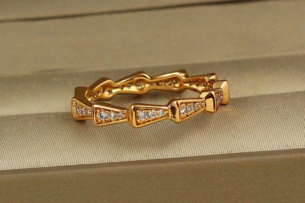 Кольцо Xuping Jewelry серебряная р. 20 Золотистый (27850681) Кольцо Xuping Jewelry серебряная р. 20 Золотистый (27850681)