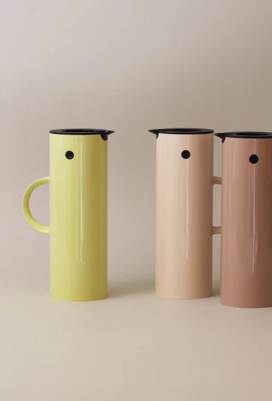 Графин термический Stelton для кофе и чая с высокой теплоизоляцией 1 л Желтый - фото 3 Графин термический Stelton для кофе и чая с высокой теплоизоляцией 1 л Желтый - фото 3