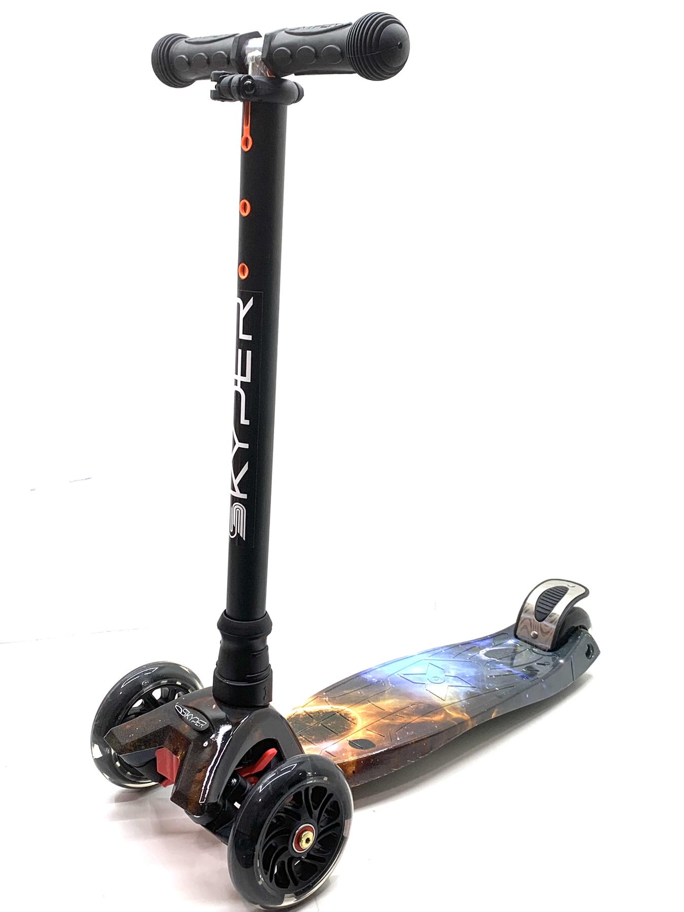 Самокат трехколесный Skyper MAXI колеса PU 120 мм светятся Черный с желтым (113-74156)