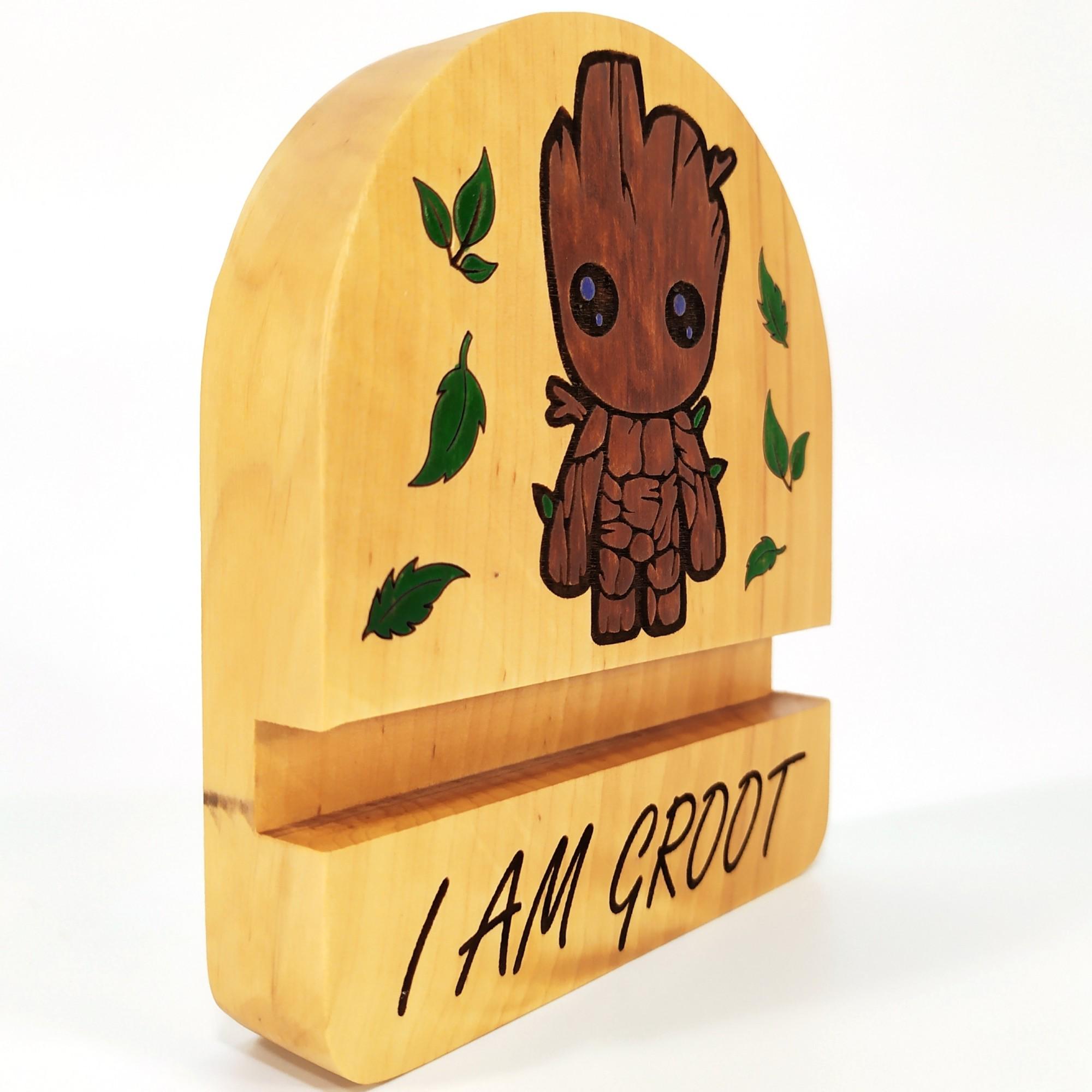 Подставка для телефона Майстерня містера Томаса I AM GROOT 12х10 см Коричневый - фото 5 Подставка для телефона Майстерня містера Томаса I AM GROOT 12х10 см Коричневый - фото 5