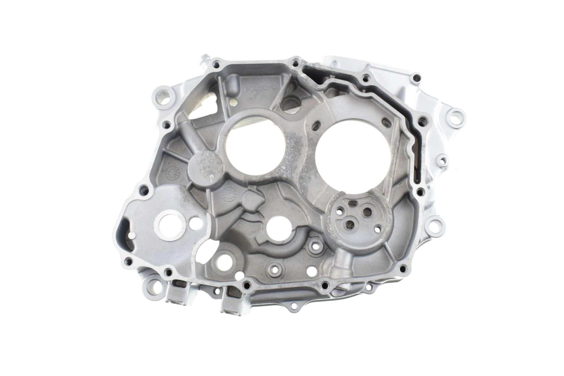 Картер правий KOMATCU для 4T CB150 (K-6473)