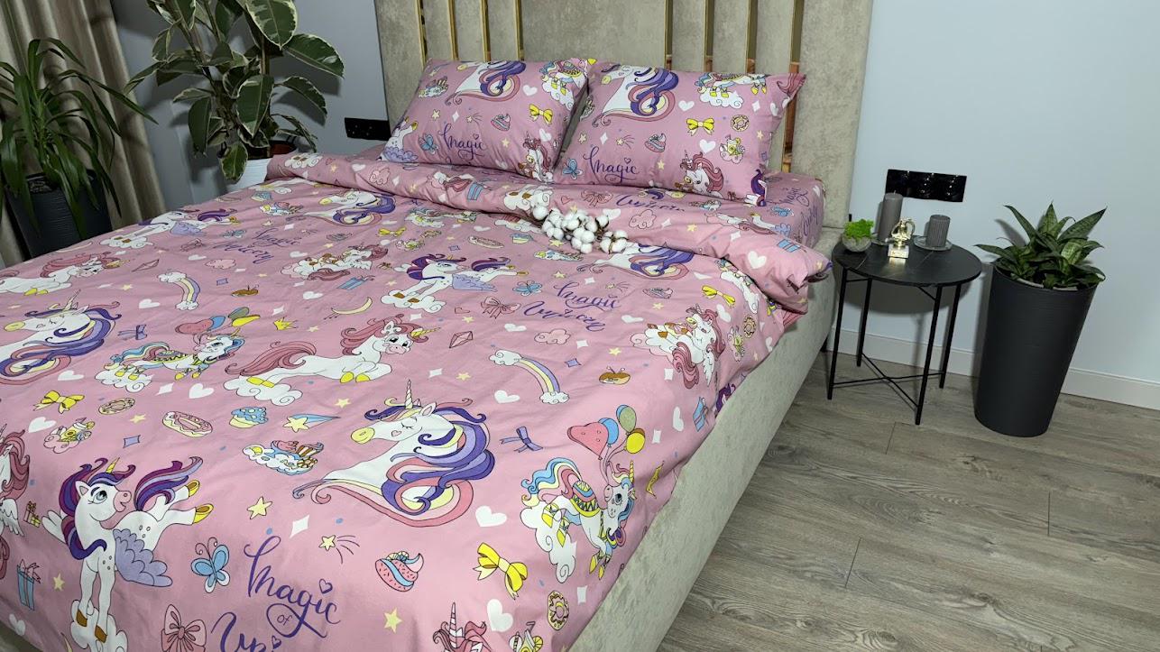 Комплект постільної білизни MG&Lviv бязь Gold Lux полуторний 150x215 см (1256) Комплект постільної білизни MG&Lviv бязь Gold Lux полуторний 150x215 см (1256)