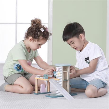 Ігровий набір Viga Toys PolarB Паркінг (18240) - фото 4 Ігровий набір Viga Toys PolarB Паркінг (18240) - фото 4