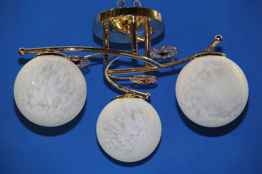 Люстра с плафонами Ray L55065/3 FGD/CR Золотой (IR005745)