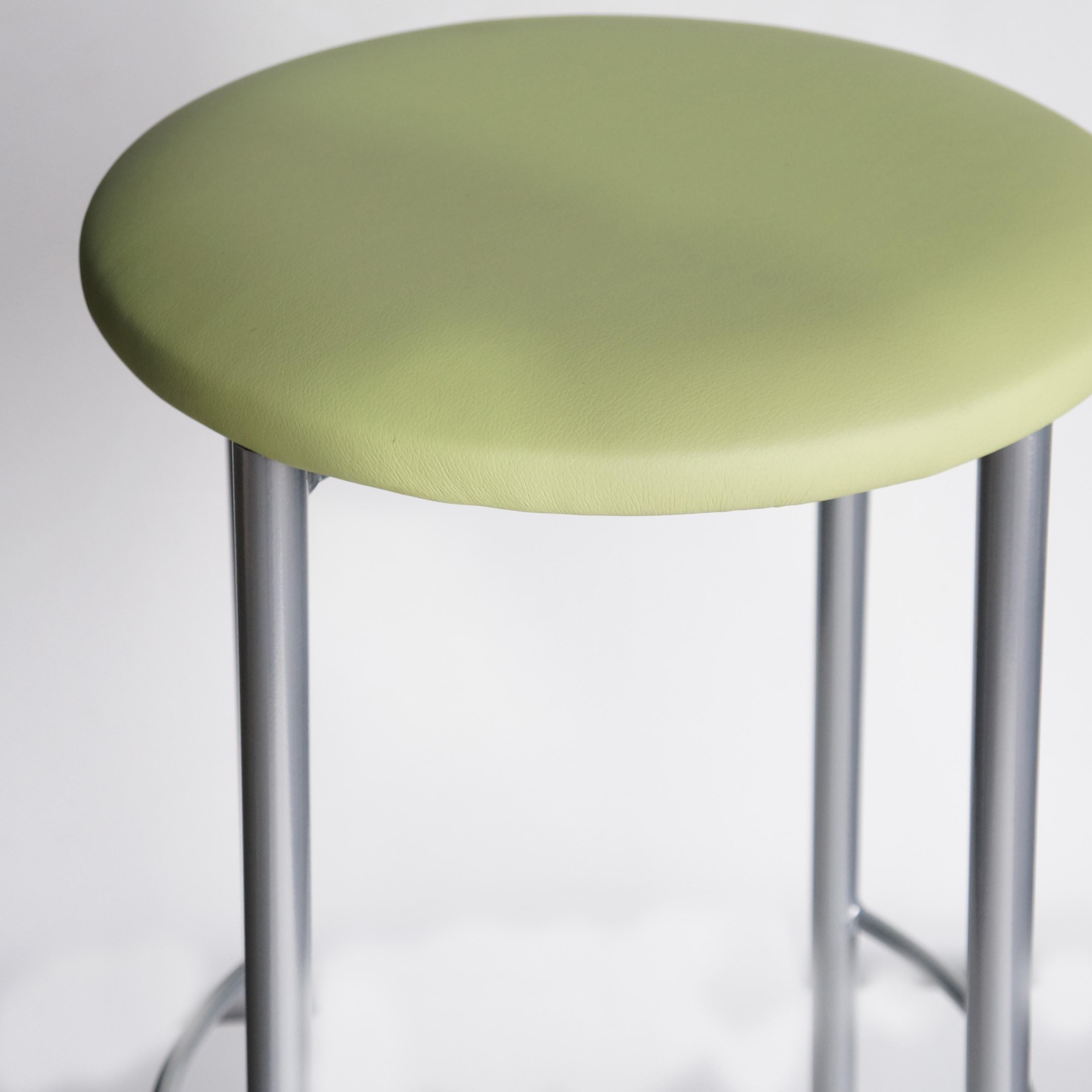 Барный табурет АНТ Марко Хокер Салатовый (26141-06) - фото 2 Барный табурет АНТ Марко Хокер Салатовый (26141-06) - фото 2