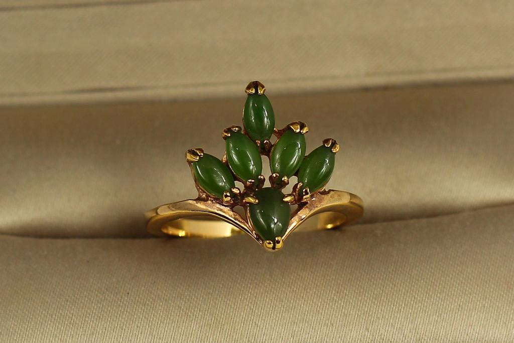 Каблучка No name Віяло нефрит р. 19 Золотий (30853358) Каблучка No name Віяло нефрит р. 19 Золотий (30853358)