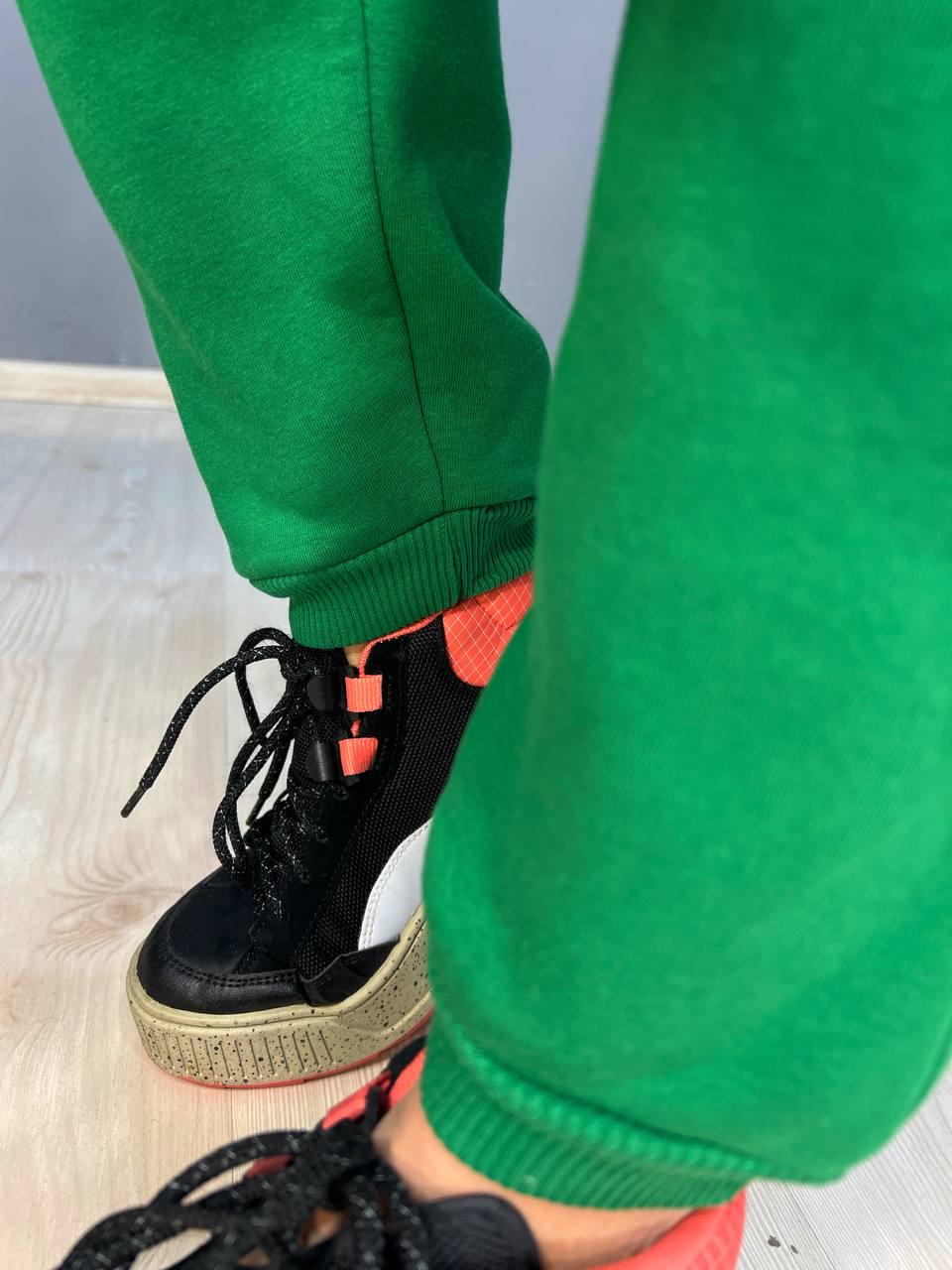 Брюки женские PEPPER MINT 24-13 спортивные джоггеры резинка на талии утепленные M Зеленый (914) - фото 7 Брюки женские PEPPER MINT 24-13 спортивные джоггеры резинка на талии утепленные M Зеленый (914) - фото 7