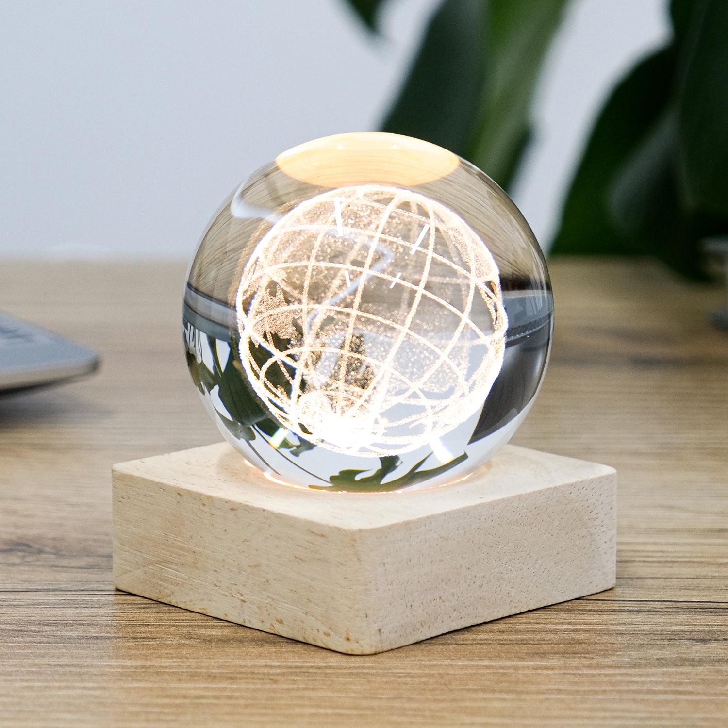 Глобус лазерний 3D Гранд Презент з LED підсвічуванням на дерев'яній підставці USB 7,5х6,5 см (MH-Q0198-1-6D)
