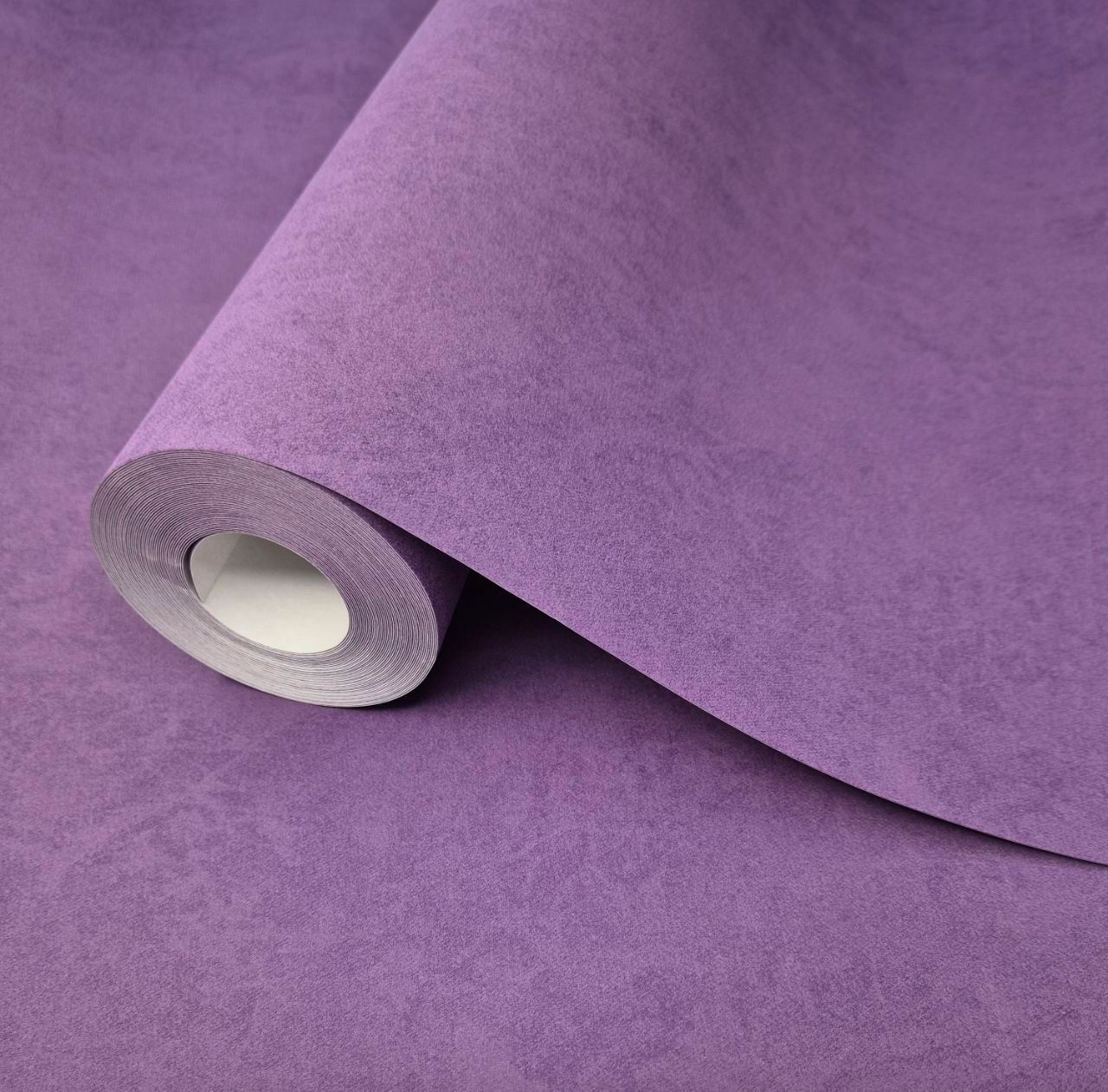 Обои виниловые 95007 однотонные для спальни/гостиной/кухни/детской 10x0,53 м Сиреневый - фото 1 Обои виниловые 95007 однотонные для спальни/гостиной/кухни/детской 10x0,53 м Сиреневый - фото 1