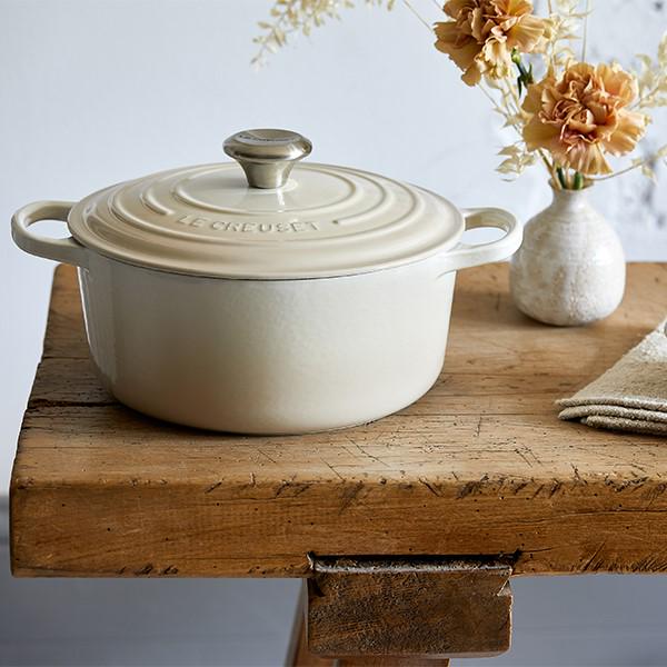 Кастрюля Le Creuset Evolution с крышкой 5,3 л Beige (21177260101430)