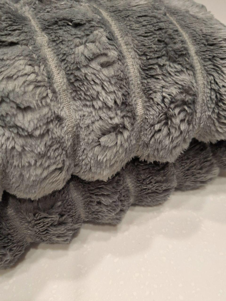 Плед флисовый Шарпей 150x200 см Серый (1712) - фото 3 Плед флисовый Шарпей 150x200 см Серый (1712) - фото 3