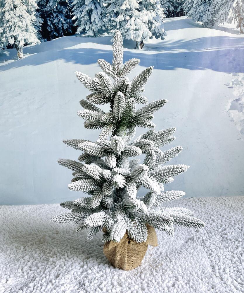 Ялинка лита Classic в мішковині 70 см Засніжений (210N/70/GS) - фото 1 Ялинка лита Classic в мішковині 70 см Засніжений (210N/70/GS) - фото 1