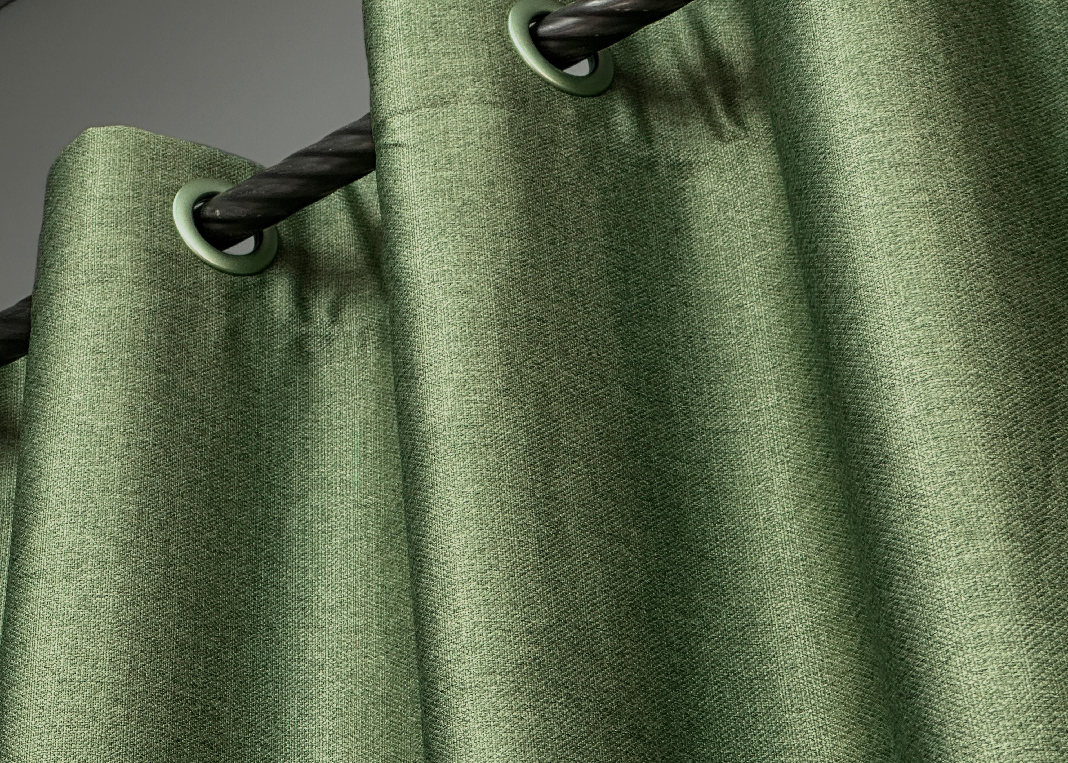 Комплект штор на люверсах VR-Textil Шенил однотонный № 1684ш 150х250 см 2 шт. Зеленый (37-0243) - фото 10 Комплект штор на люверсах VR-Textil Шенил однотонный № 1684ш 150х250 см 2 шт. Зеленый (37-0243) - фото 10