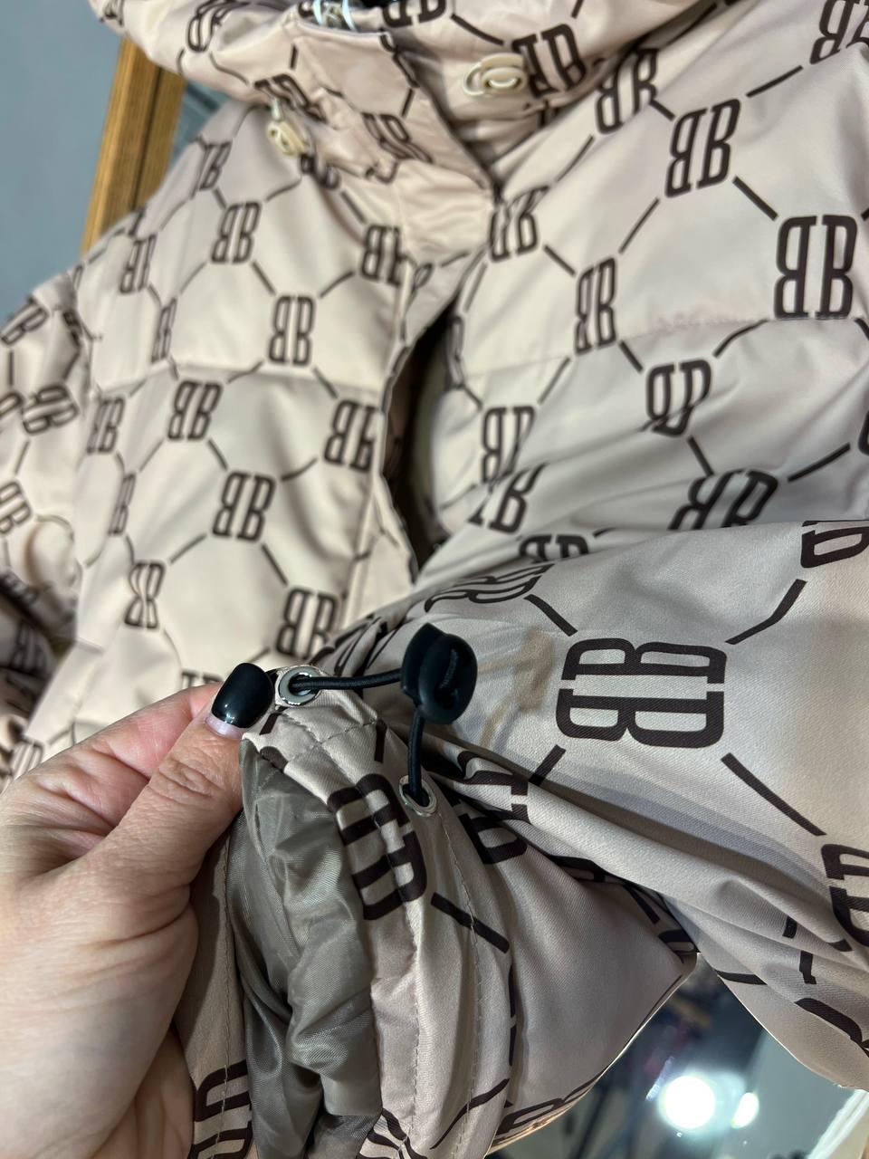 Куртка женская оверсайз демисезонная HAIZIYUAN 192 с капюшоном с узором XL Капучино (3259) - фото 4 Куртка женская оверсайз демисезонная HAIZIYUAN 192 с капюшоном с узором XL Капучино (3259) - фото 4