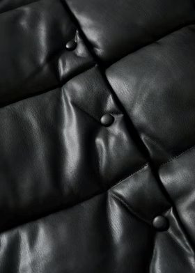 Пальто жіноче з еко-шкіри Mango 37037880 XS Чорний (00030) - фото 3 Пальто жіноче з еко-шкіри Mango 37037880 XS Чорний (00030) - фото 3