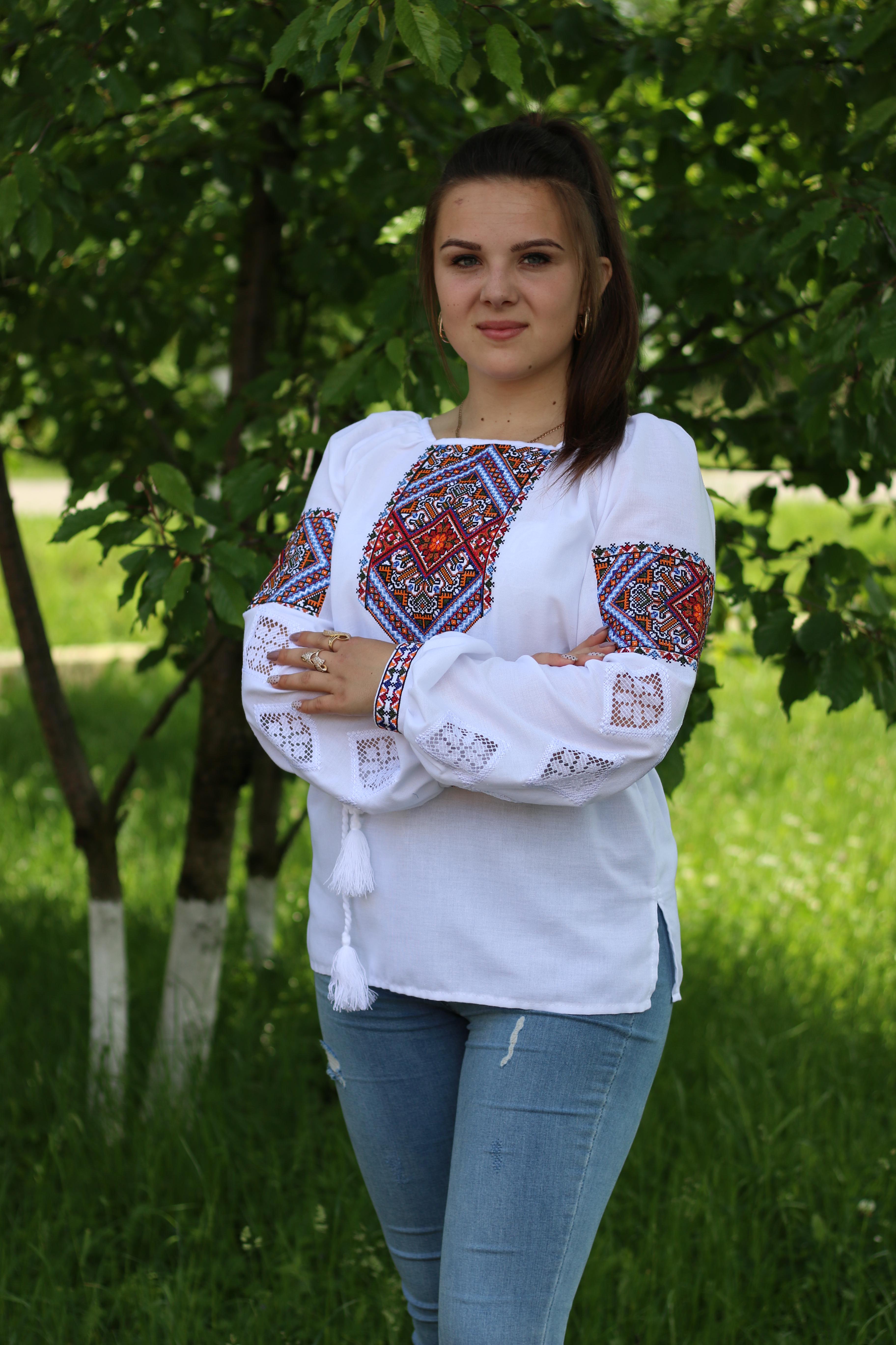 Вышиванка женская с длинным рукавом M Белый (2687M-46)