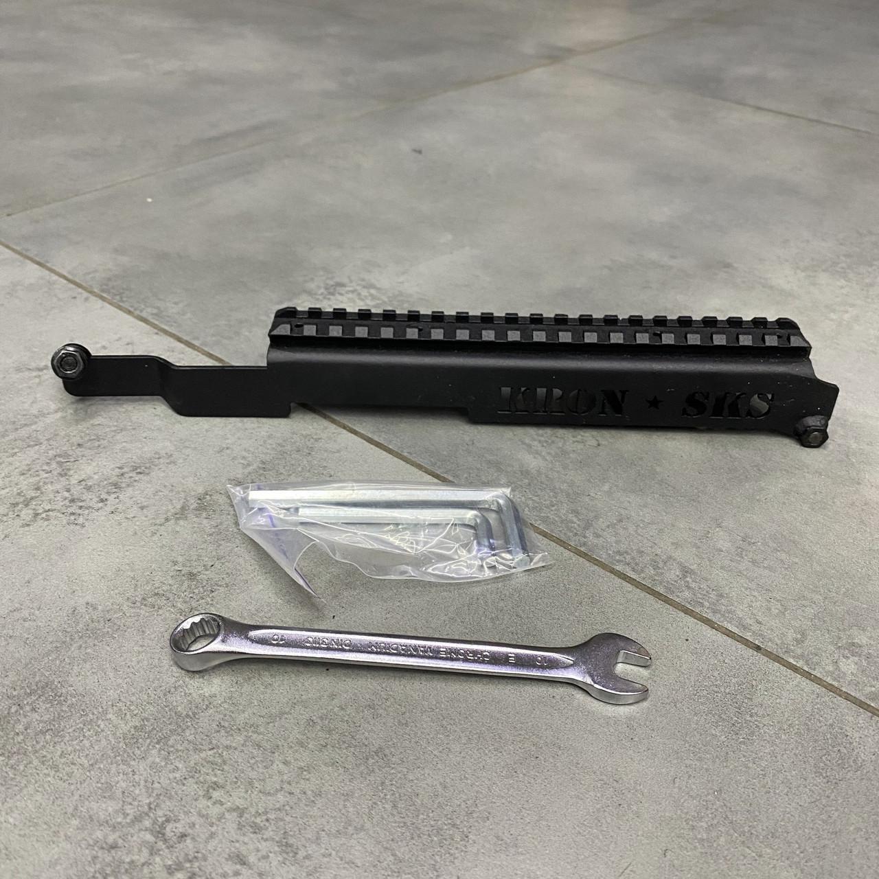 Кронштейн Крон СКС планка Picatinny для СКС під оптику/тепловізор кришка ствольної коробки СКС - фото 2 Кронштейн Крон СКС планка Picatinny для СКС під оптику/тепловізор кришка ствольної коробки СКС - фото 2