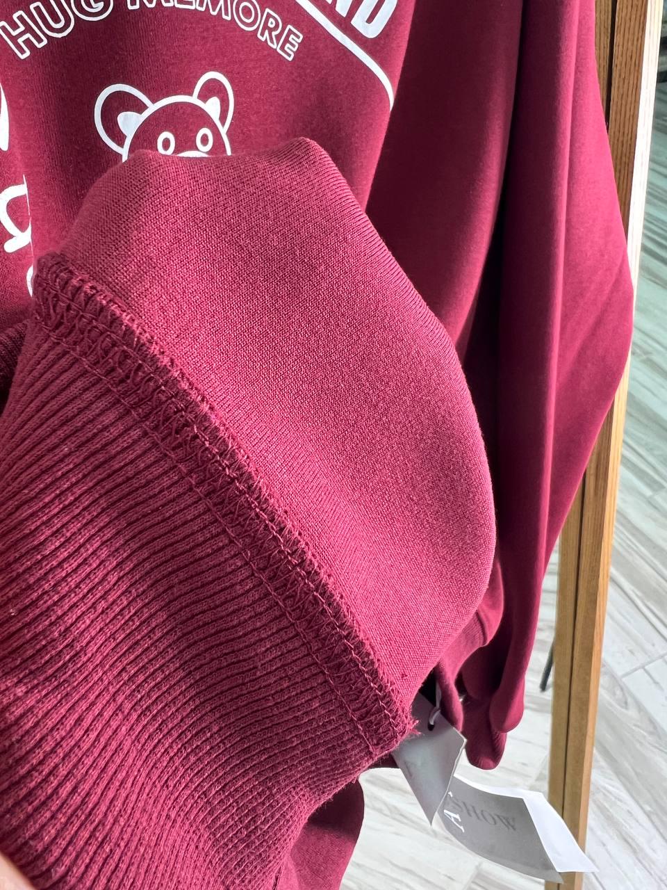 Світшот жіночий A-N 25057 з малюнком ведмедиком попереду середньої довжини комфорт OS Бордовий (3340) - фото 6 Світшот жіночий A-N 25057 з малюнком ведмедиком попереду середньої довжини комфорт OS Бордовий (3340) - фото 6