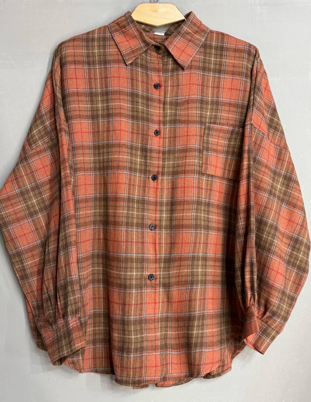 Рубашка женская A-N 8313 в клетку оверсайз широкая хлопковая OS Оранжевый (5132) - фото 2 Рубашка женская A-N 8313 в клетку оверсайз широкая хлопковая OS Оранжевый (5132) - фото 2