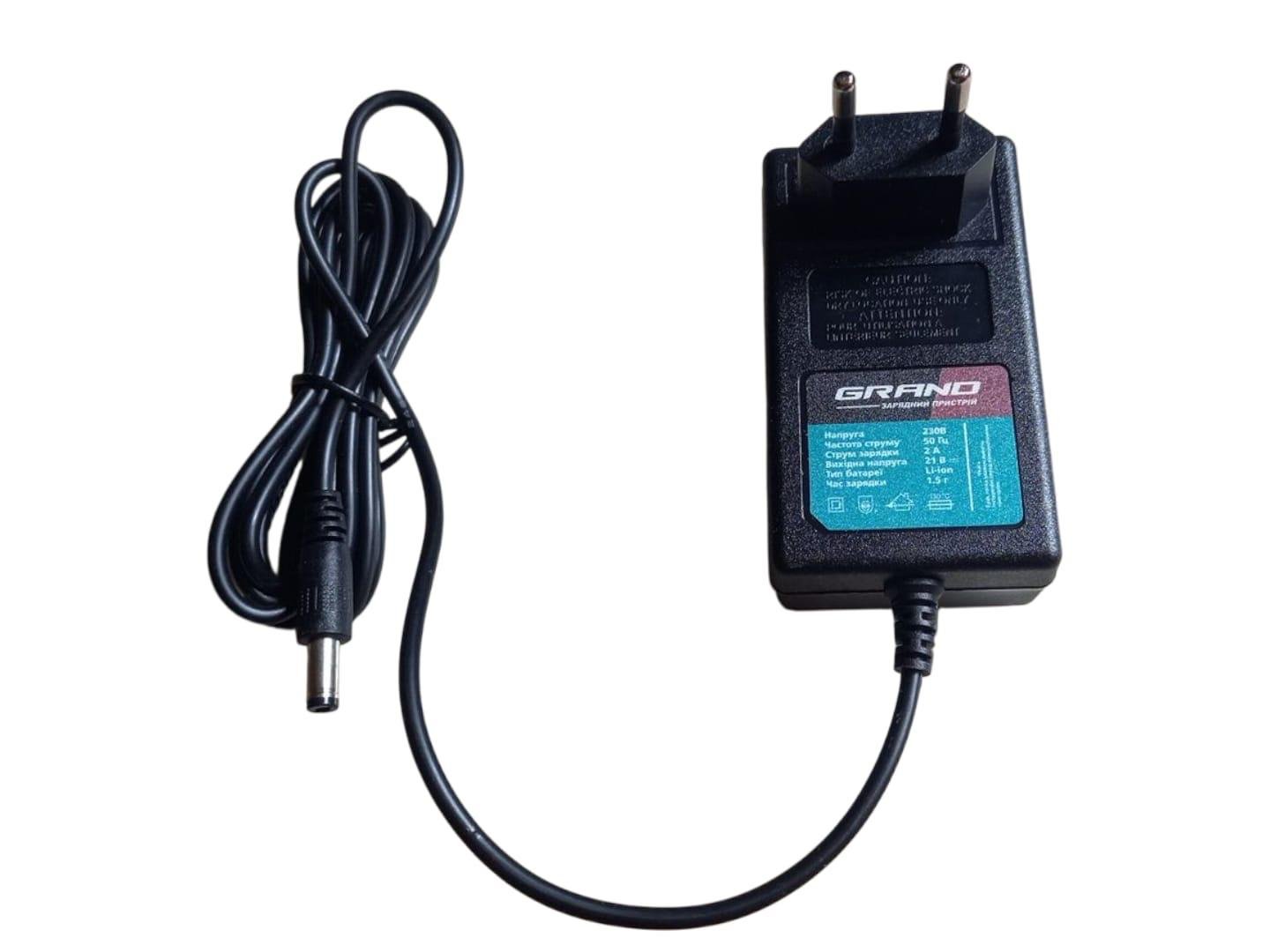 Зарядний пристрій штекерний Grand 20В 2A (26858266)