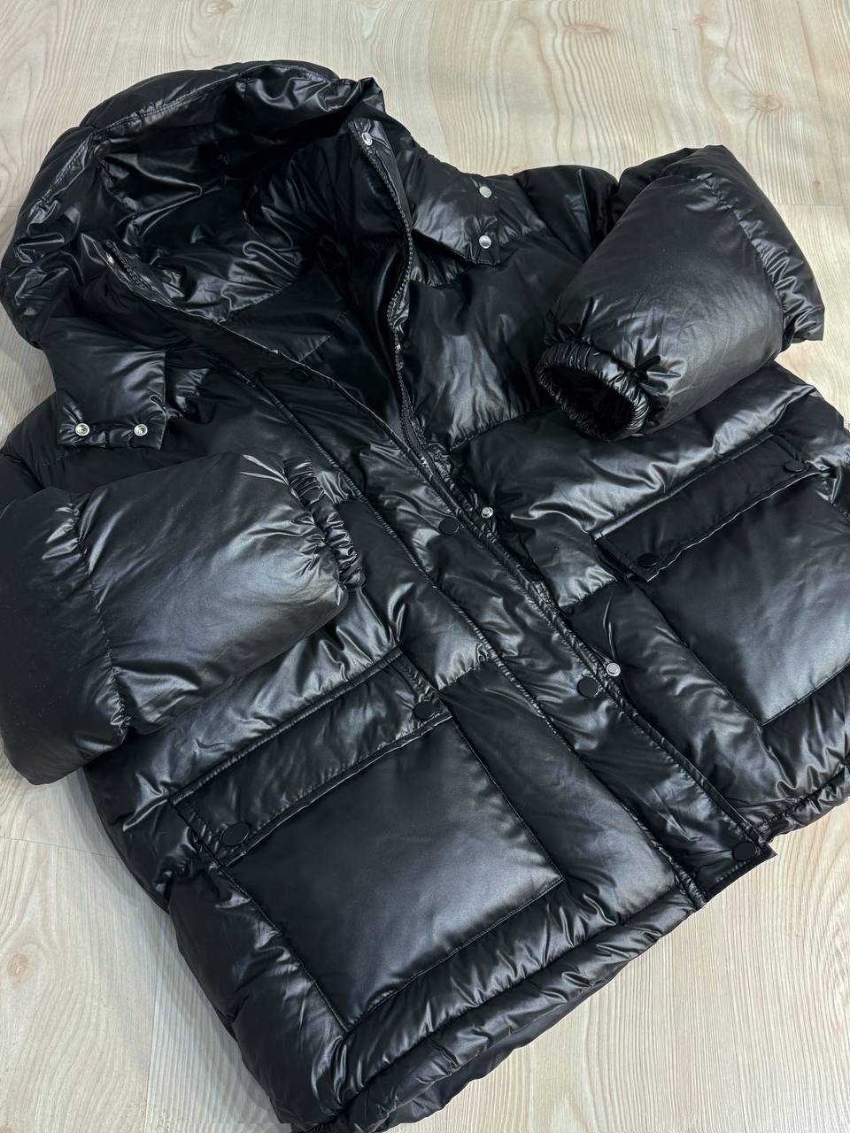 Куртка женская A-N 30046 глянцевая пуффер удлиненная с капюшоном S/M Черный (5894) - фото 3