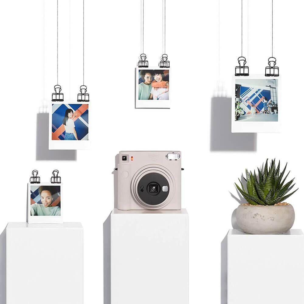 Подарунковий набір фотоапарат Fujifilm Instax Square SQ1 фотопапір 80 шт./чохол/фотоальбом на 80 фото Білий (2516978299) - фото 10 Подарунковий набір фотоапарат Fujifilm Instax Square SQ1 фотопапір 80 шт./чохол/фотоальбом на 80 фото Білий (2516978299) - фото 10