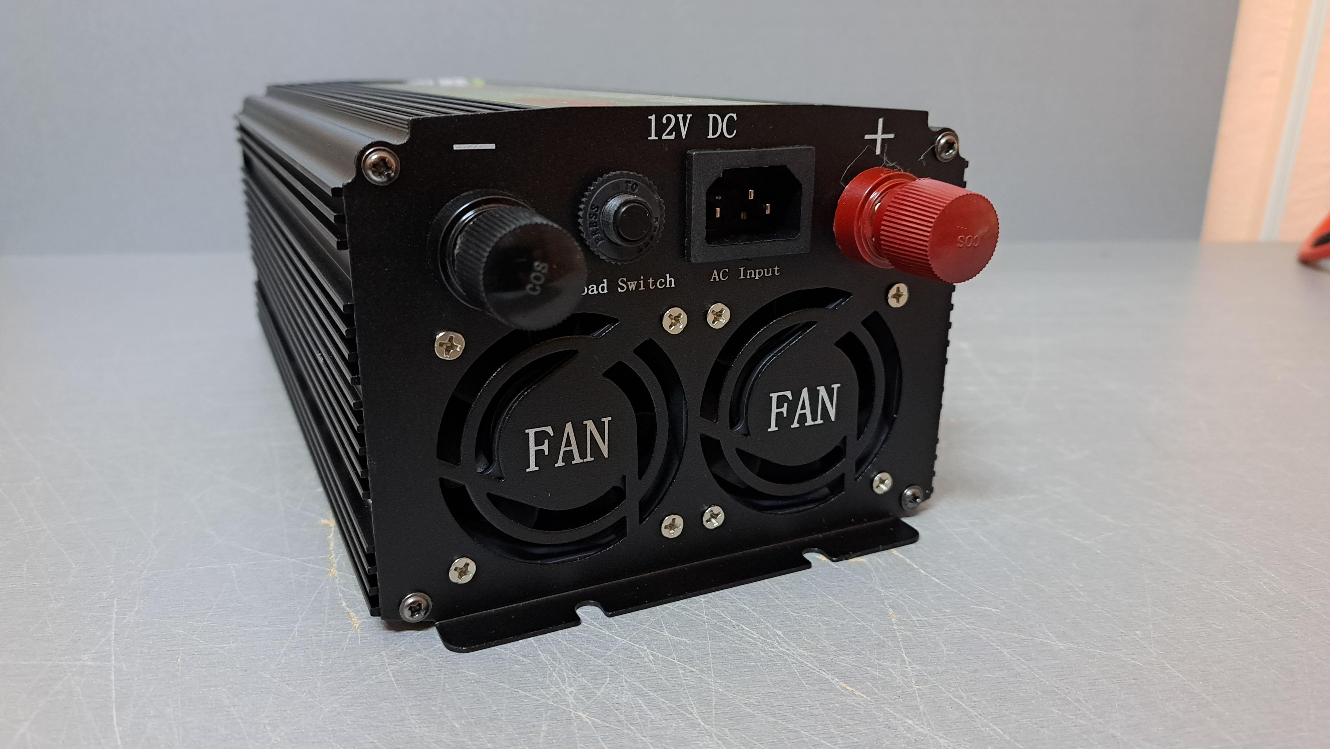 Преобразователь напряжения WIMPEX 12-220V 5200W с автоматической зарядкой 15А - фото 3 Преобразователь напряжения WIMPEX 12-220V 5200W с автоматической зарядкой 15А - фото 3