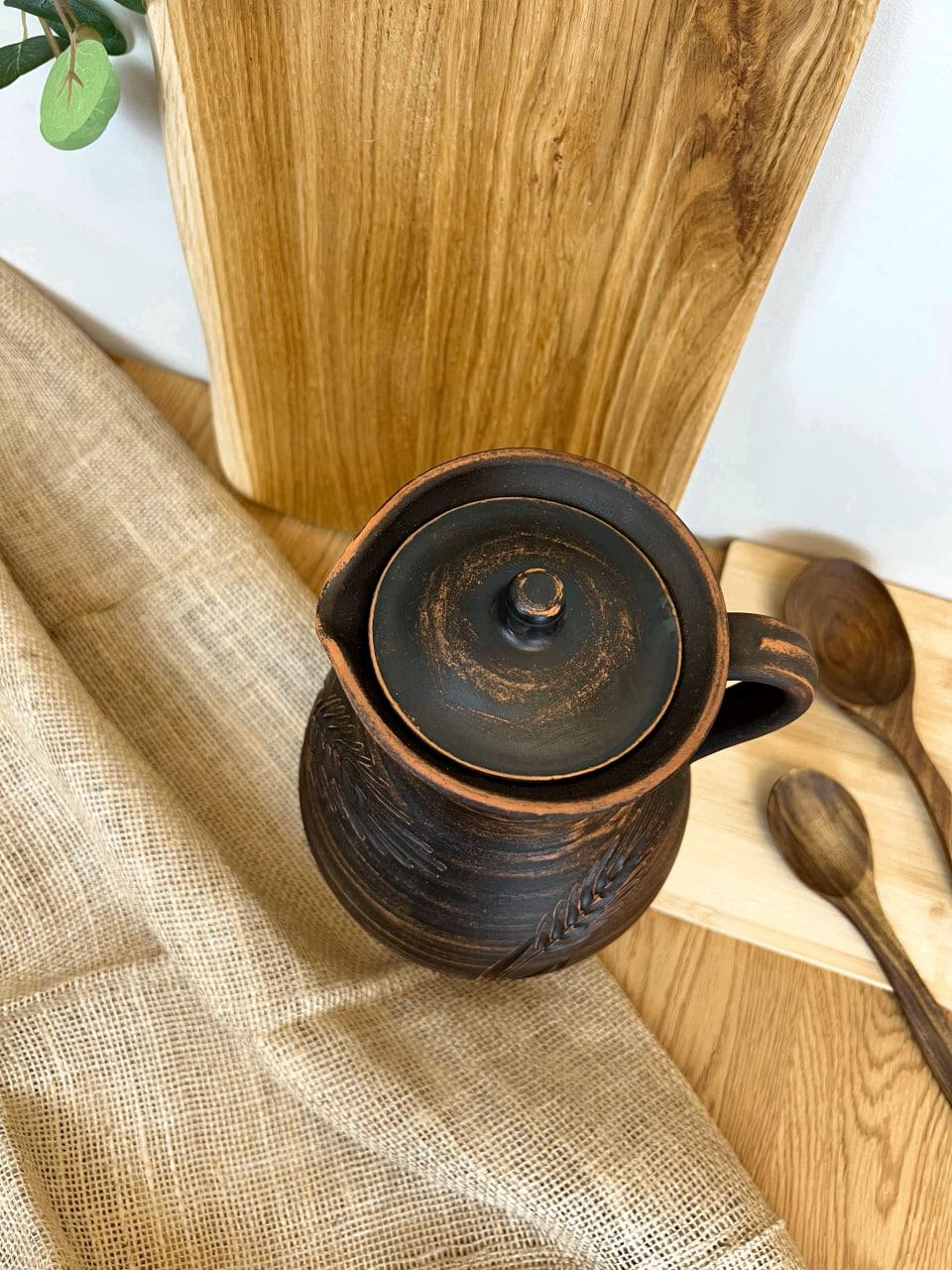 Кувшин керамический глиняный резной с ручкой Колосок 2,5 л (3002-14) - фото 5 Кувшин керамический глиняный резной с ручкой Колосок 2,5 л (3002-14) - фото 5