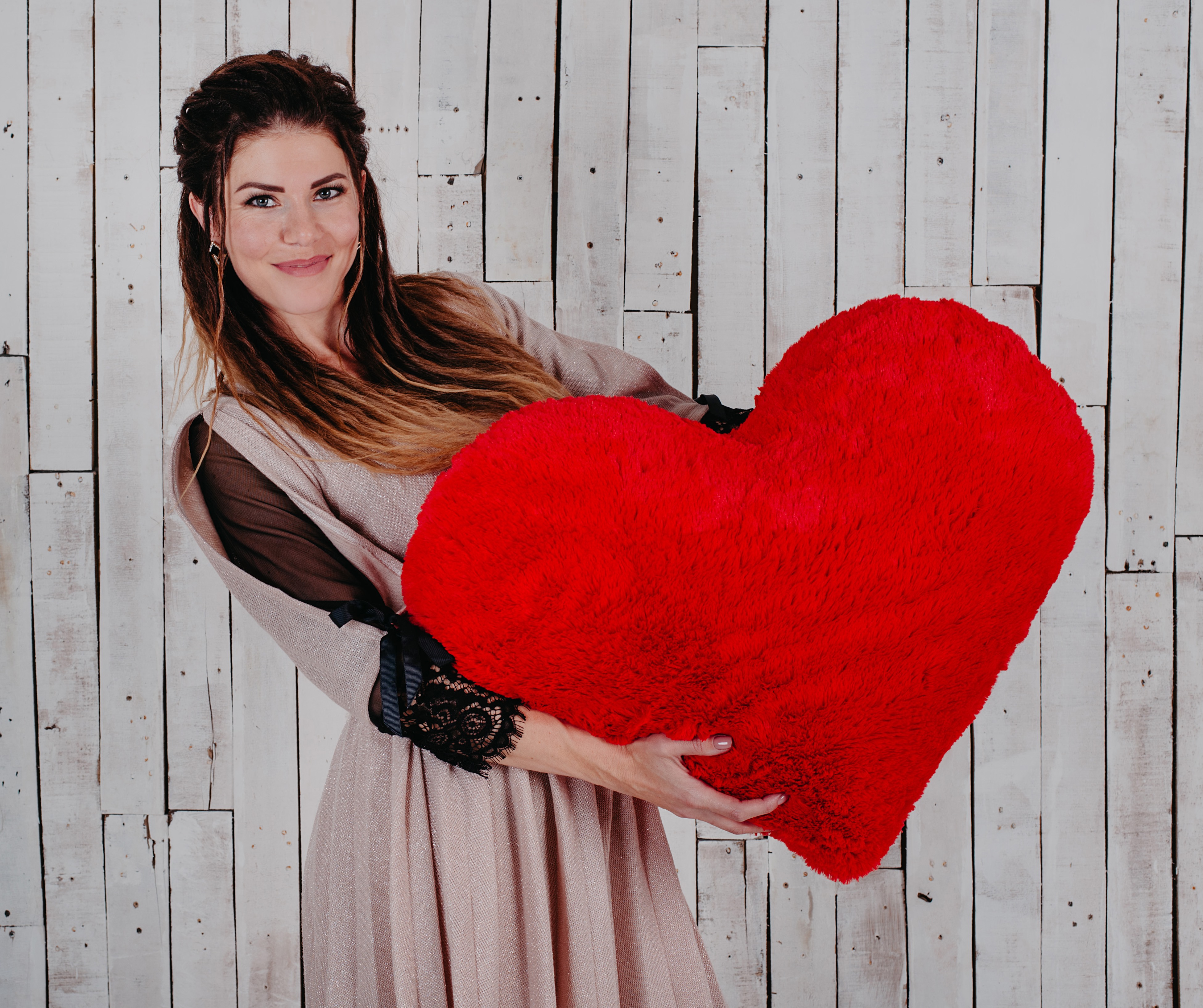 Ведмідь плюшевий Yarokuz великий з серцем Річард 200 см Сірий - фото 4 Ведмідь плюшевий Yarokuz великий з серцем Річард 200 см Сірий - фото 4