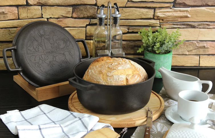 Каструля чавунна із чавунною кришкою-сковорідкою Brizoll 6 л - фото 12