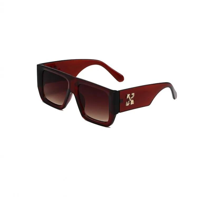 Солнцезащитные очки Pretty Little Thing 82241 one size Бордовый