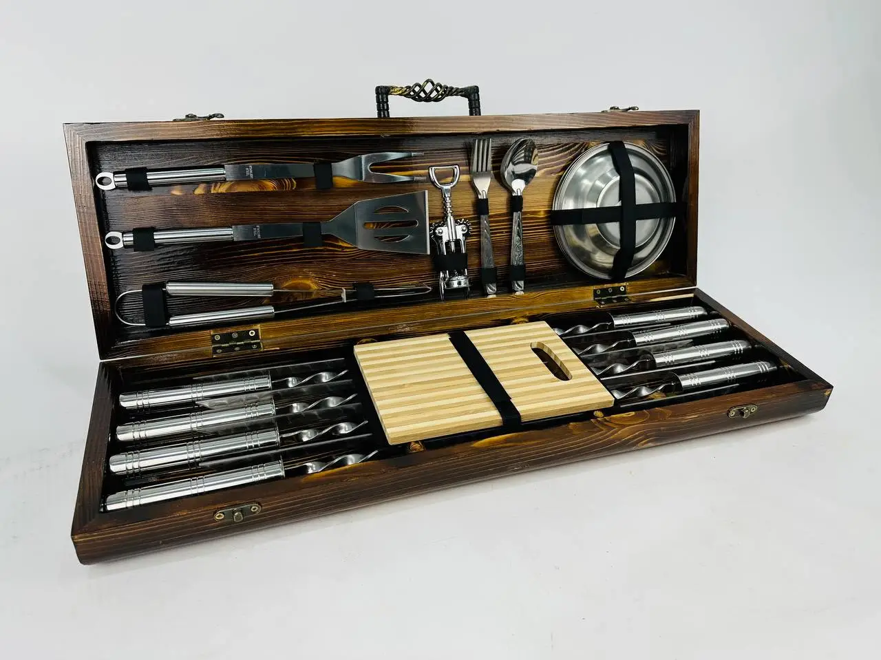 Набір шампурів в кейсі BBQ LUX дерев'яний люксовий ящик з нержавіючої сталі (2-10-KS-7807) - фото 6 Набір шампурів в кейсі BBQ LUX дерев'яний люксовий ящик з нержавіючої сталі (2-10-KS-7807) - фото 6